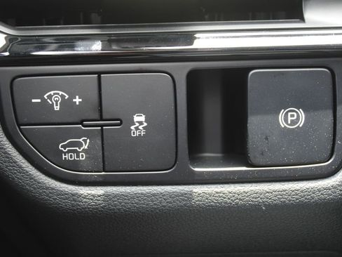 New 2026 Kia Sportage EX FWD image 25