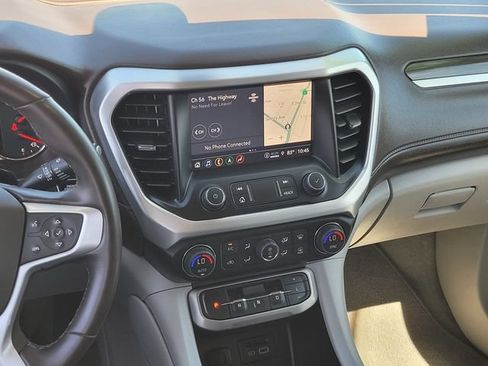 Certified 2023 GMC Acadia SLT w/ Technology Package AWD/4WD image 14