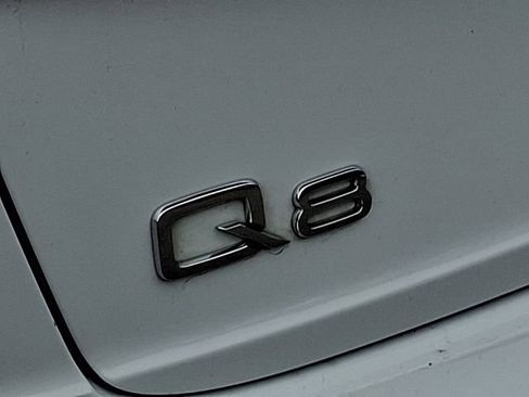 Used 2020 Audi Q8 Prestige w/ Prestige Package image 38