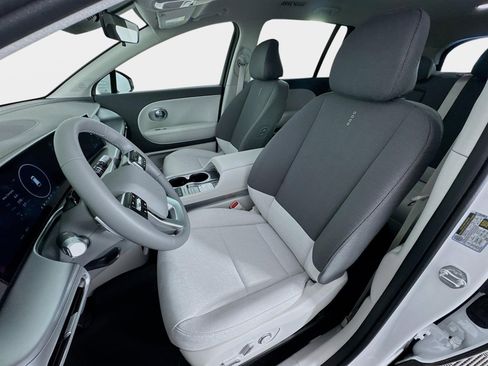 New 2026 Hyundai Ioniq 9 SE image 11
