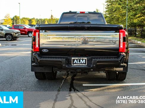 Used 2024 Ford F450 King Ranch w/ FX4 Off-Road Package image 10