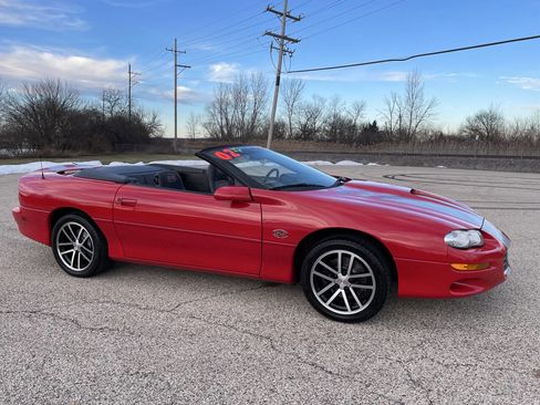 Used 2002 Chevrolet Camaro Z28 image 89