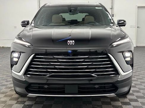 New 2026 Buick Enclave Preferred w/ Power Package image 17