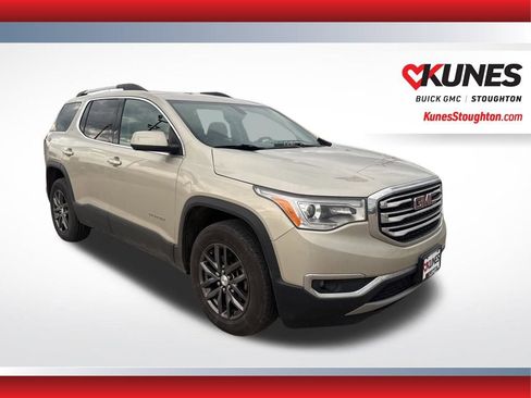 Used 2017 GMC Acadia SLT image 2