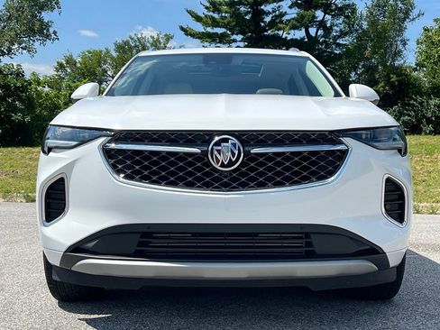 Used 2021 Buick Envision Avenir w/ Technology Package II AWD/4WD image 2