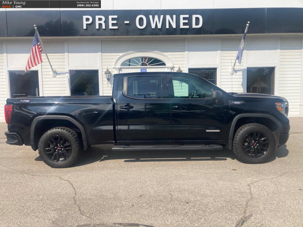 Used 2021 GMC Sierra 1500 Elevation w/ LPO, Elevation Black Package AWD/4WD image 4