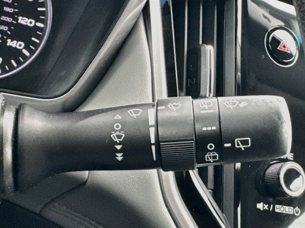 Used 2022 Subaru Outback Limited AWD/4WD image 13