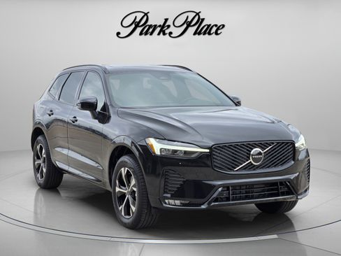 Used 2026 Volvo XC60 B5 Core AWD/4WD image 8