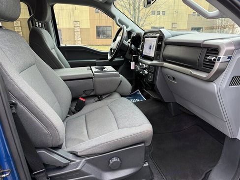 Used 2024 Ford F150 XLT AWD/4WD image 11