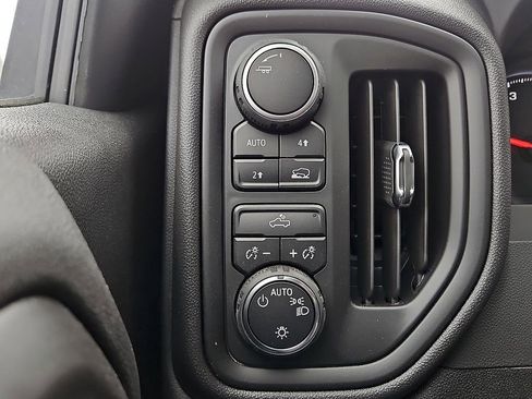 New 2025 Chevrolet Silverado 1500 W/T w/ WT Value Package image 15