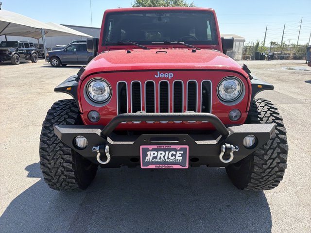 Used 2018 Jeep Wrangler Unlimited Sahara w/ Connectivity Group AWD/4WD image 8