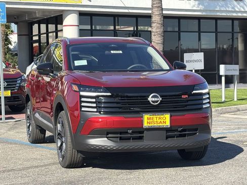 New 2026 Nissan Kicks SR image 6