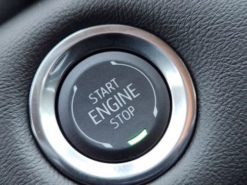 New 2026 GMC Canyon Elevation w/ Convenience Package image 41