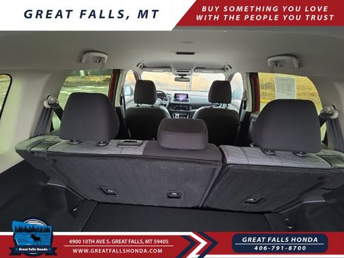 Used 2023 Nissan Rogue SV image 23