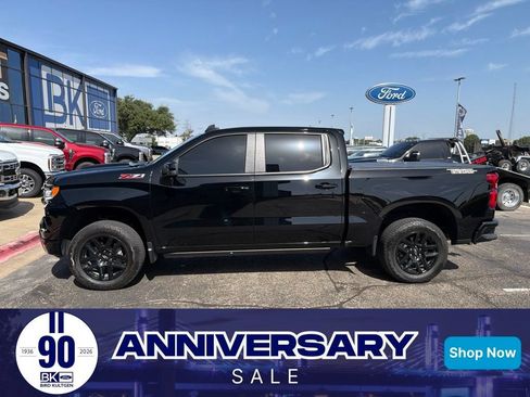 Used 2026 Chevrolet Silverado 1500 LT Trail Boss w/ Convenience Package II AWD/4WD image 1