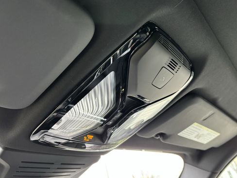 Certified 2025 BMW X5 xDrive40i w/ Premium Package image 28