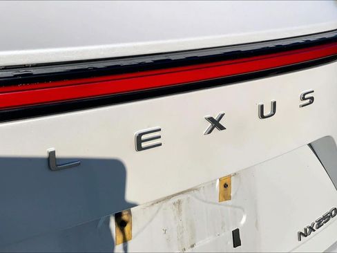 Used 2023 Lexus NX 250 FWD image 31