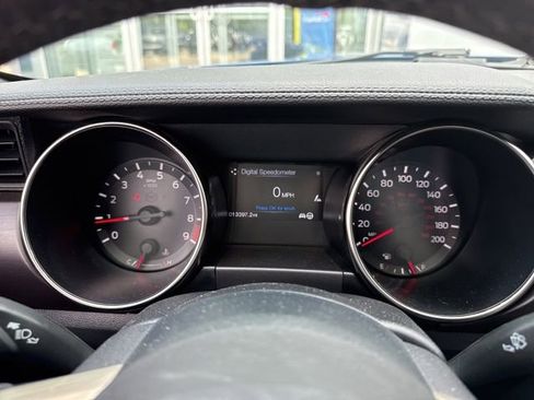 Used 2017 Ford Mustang Shelby GT350 w/ Electronics Package RWD image 12