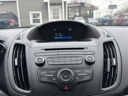 Used 2018 Ford Escape SE image 20