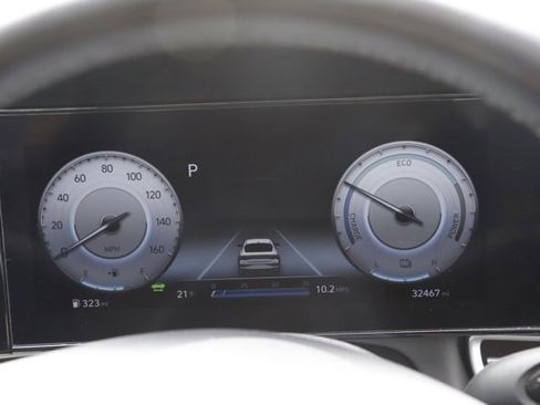 Used 2023 Hyundai Elantra Limited w/ Cargo Package image 30