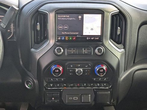 Used 2021 GMC Sierra 3500 Denali w/ Denali Ultimate Package AWD/4WD image 21