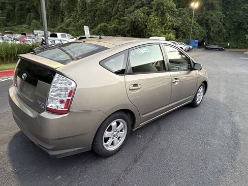 Used 2006 Toyota Prius FWD image 6