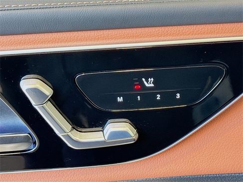 Certified 2025 Mercedes-Benz GLC 300 GLC 300 image 21