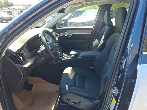 New 2026 Volvo XC90 B5 Core w/ Protection Package AWD/4WD image 9