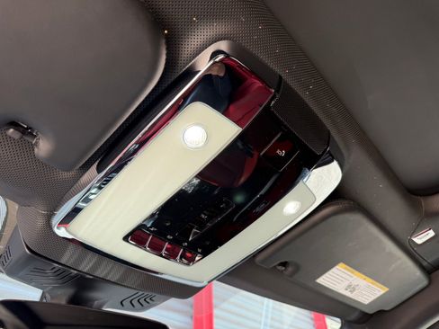 Used 2019 Rolls-Royce Cullinan AWD/4WD image 26