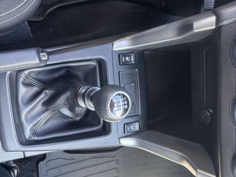 Used 2014 Subaru Forester 2.5i Premium AWD/4WD image 13
