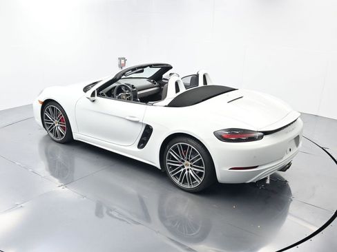 Used 2025 Porsche 718 Boxster S image 43