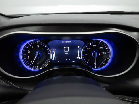 New 2026 Chrysler Pacifica Select FWD image 36
