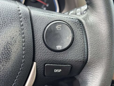 Used 2015 Toyota RAV4 Limited AWD/4WD image 25