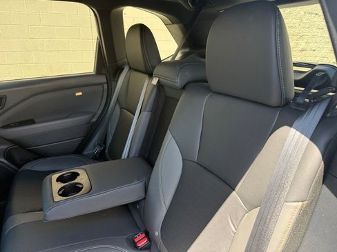 Used 2026 Subaru Forester Wilderness AWD/4WD image 27