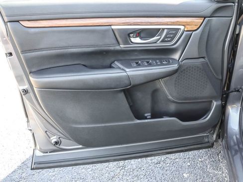 Used 2020 Honda CR-V Touring image 25