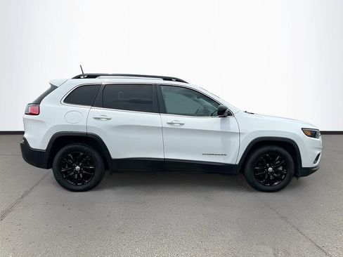 Used 2022 Jeep Cherokee Latitude Lux FWD image 8