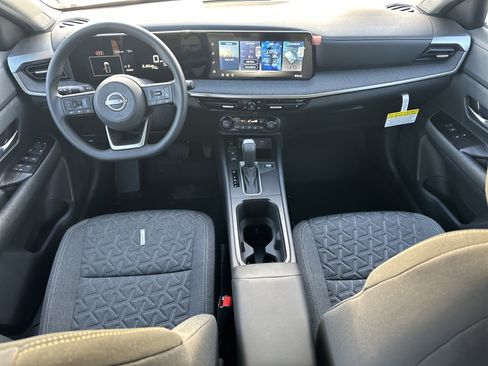 New 2026 Nissan Kicks SV w/ Cold Weather Package image 22