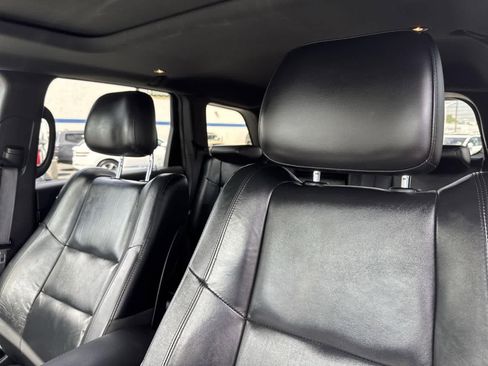 Used 2022 Jeep Grand Cherokee Limited image 25