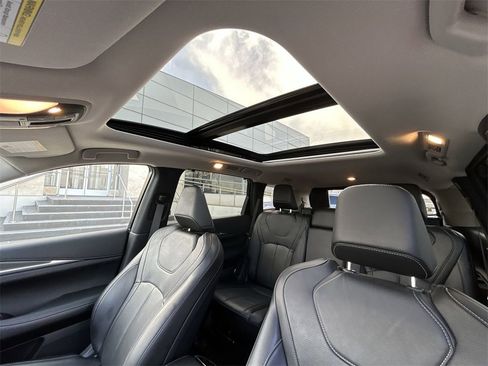 Certified 2023 INFINITI QX60 Luxe w/ Cargo Package image 25