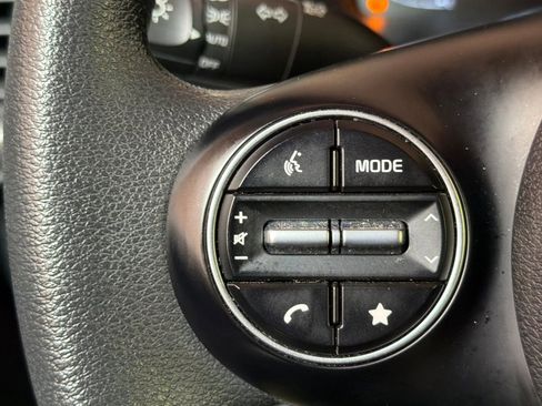 Used 2024 Kia Soul LX w/ Option Group 015 FWD image 32