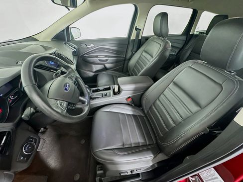 Used 2019 Ford Escape SEL FWD image 13