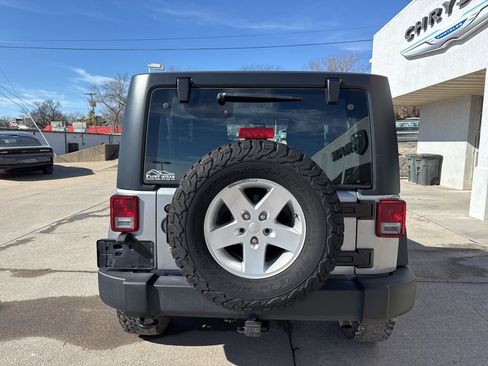 Used 2017 Jeep Wrangler Sport w/ Quick Order Package 24S image 4