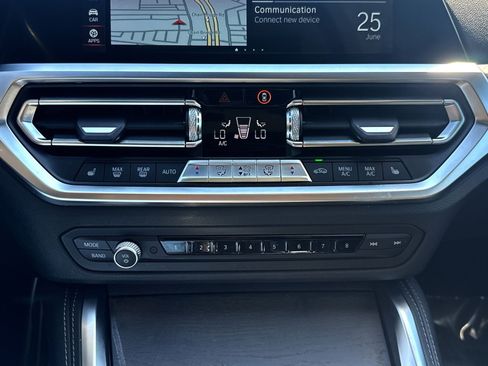 Used 2021 BMW 430i xDrive Coupe w/ M Sport Package AWD/4WD image 21