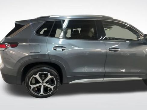 Certified 2025 Volkswagen Tiguan SE AWD/4WD image 9