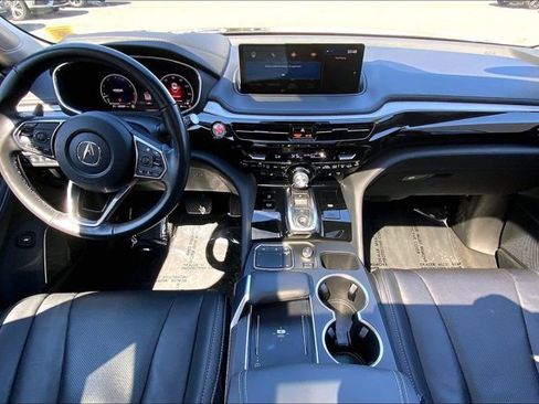 Used 2024 Acura MDX SH-AWD w/ Technology Package image 15