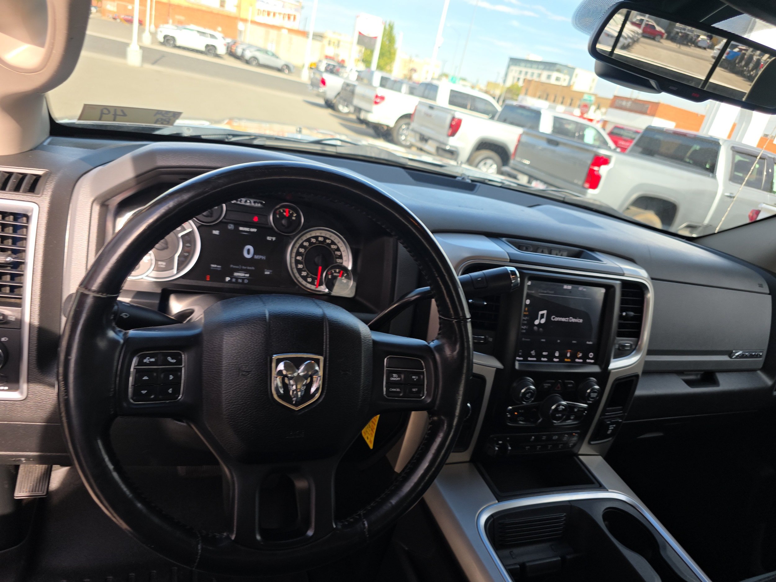 Used 2018 RAM 3500 Big Horn AWD/4WD image 3