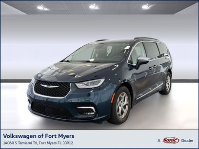 Used 2022 Chrysler Pacifica Limited