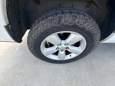 Used 2015 RAM 1500 Express AWD/4WD image 12