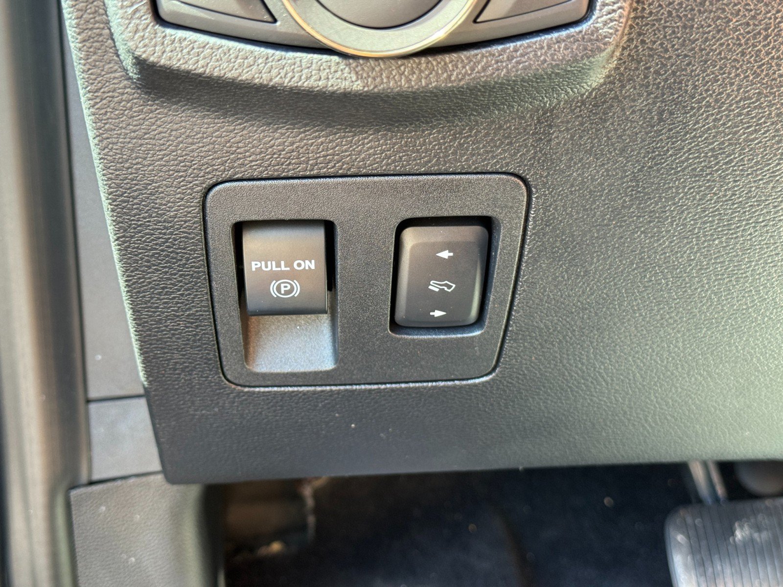 Used 2019 Ford F150 Raptor w/ Equipment Group 802A Luxury AWD/4WD image 19