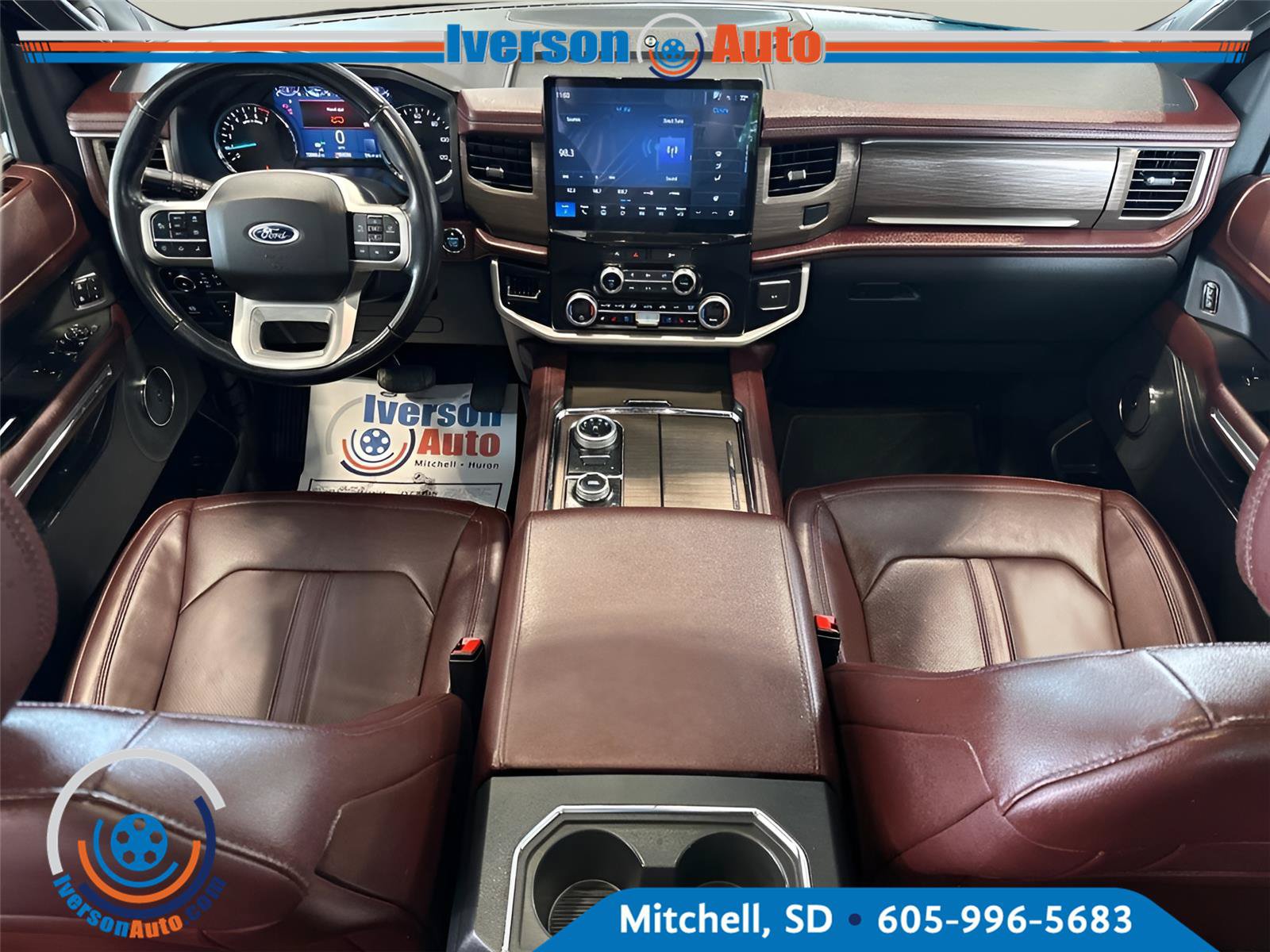 Used 2024 Ford Expedition Max Limited AWD/4WD image 32